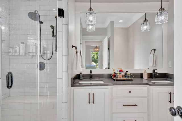 25 Holt Lane, Tullahoma, TN 37388