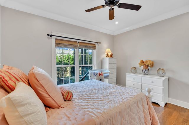 25 Holt Lane, Tullahoma, TN 37388