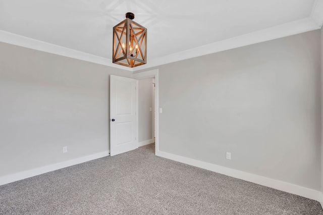 25 Holt Lane, Tullahoma, TN 37388