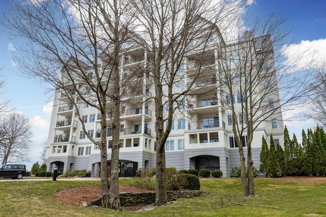 12 Mountain Laurels Dr Apt 504, Nashua, NH 03062