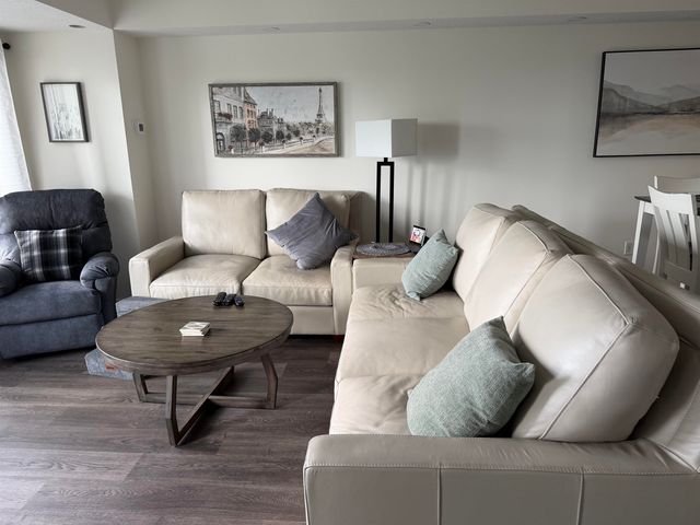 12 Mountain Laurels Dr Apt 504, Nashua, NH 03062