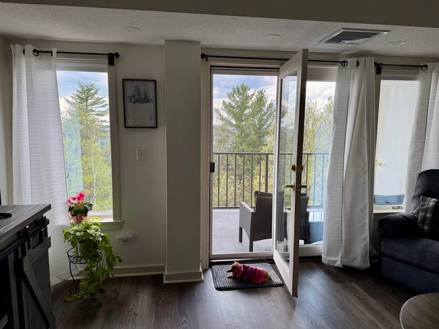12 Mountain Laurels Dr Apt 504, Nashua, NH 03062