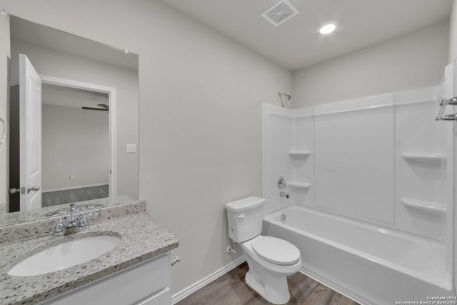 623 RYAN XING, San Antonio, TX 78253