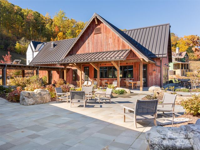 256 Haulback Way, Sylva, NC 28779