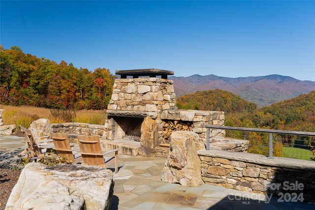 256 Haulback Way, Sylva, NC 28779