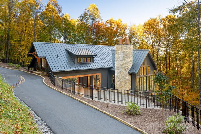256 Haulback Way, Sylva, NC 28779