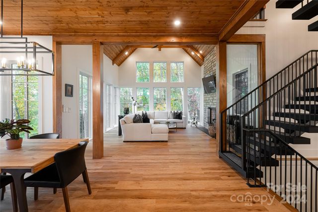 256 Haulback Way, Sylva, NC 28779