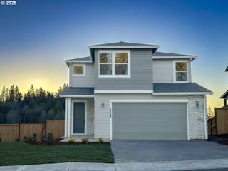 2069 Ne RIDGE RUN Ln, Estacada, OR 97023