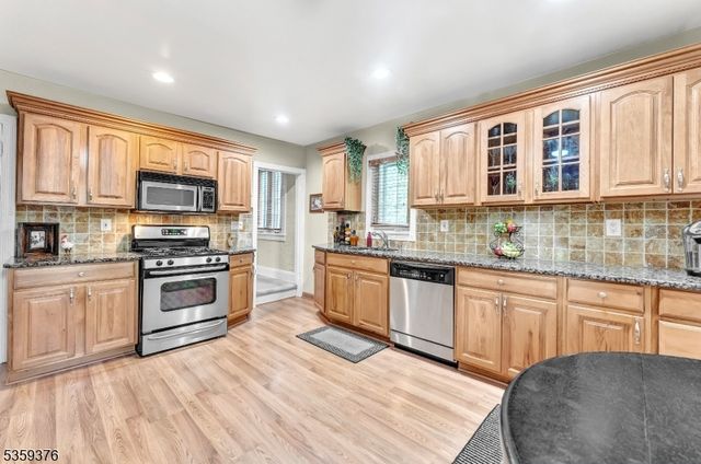 1354 Chetwynd Ave, Plainfield City, NJ 07060
