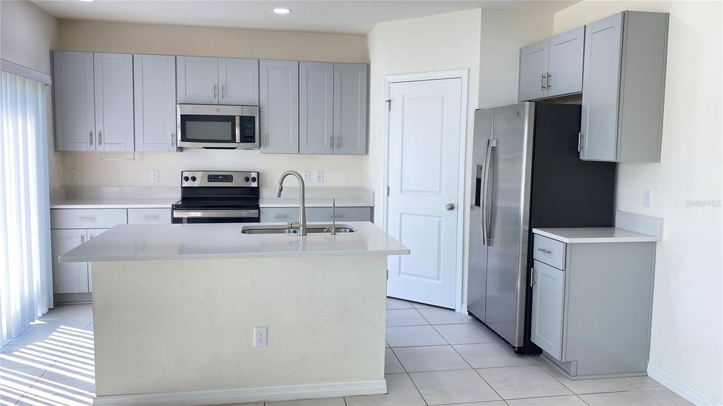 Image 2 of property listing at 4036 FESCUE STREET, Clermont, FL 34714