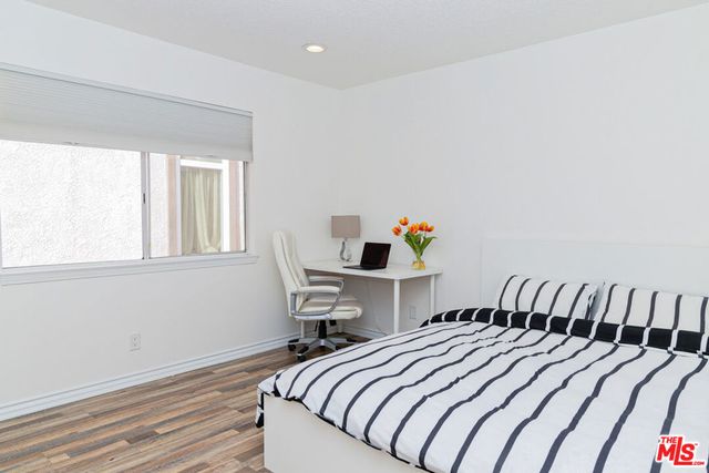 12000 Falcon Crest Way, Porter Ranch, CA 91326