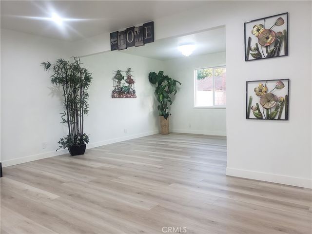 2758 W STOCTON, Anaheim, CA 92801