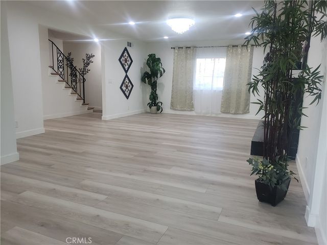 2758 W STOCTON, Anaheim, CA 92801