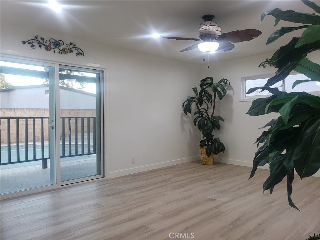 Image 19 of property listing at 2758 W STOCTON, Anaheim, CA 92801