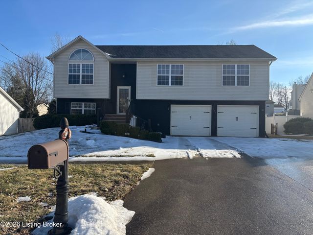 128 Byerly Blvd, Radcliff, KY 40160