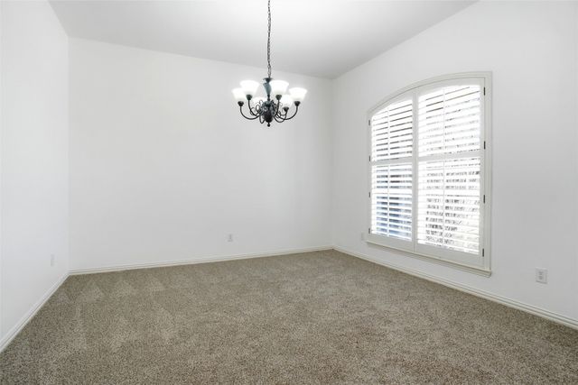 1009 Raleigh Path Road, Denton, TX 76208