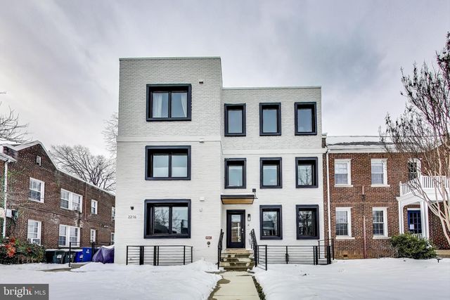 2216 40TH PL NW #2, Washington, DC 20007