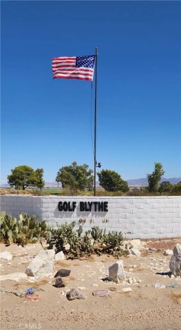 3589 Wells Road 99, Blythe, CA 92225