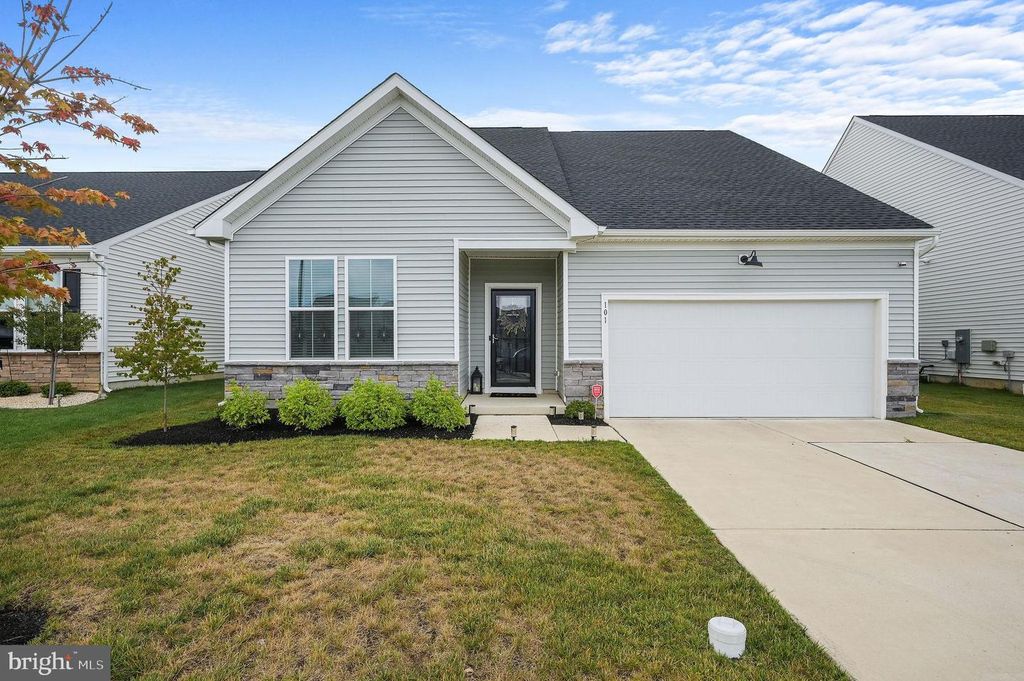 101 HANOVER AVE, Smyrna, DE 19977