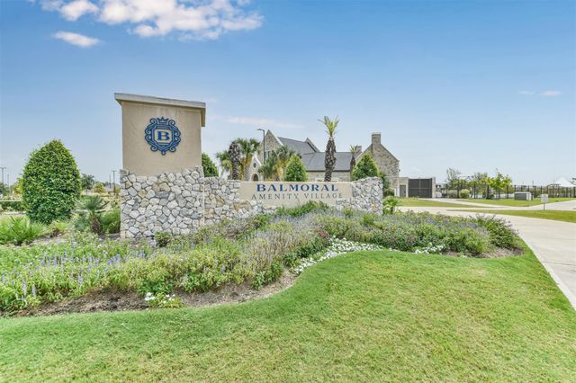 15775 Cairnwell Bend Drive, Humble, TX 77346