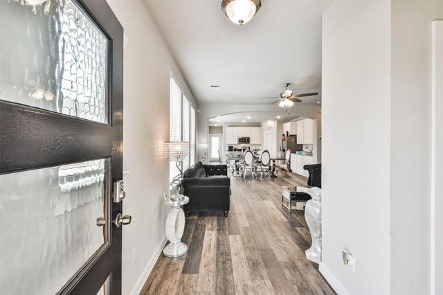 15775 Cairnwell Bend Drive, Humble, TX 77346