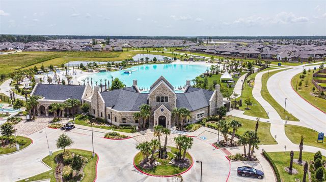 15775 Cairnwell Bend Drive, Humble, TX 77346