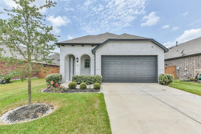 15775 Cairnwell Bend Drive, Humble, TX 77346