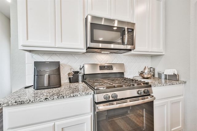 15775 Cairnwell Bend Drive, Humble, TX 77346