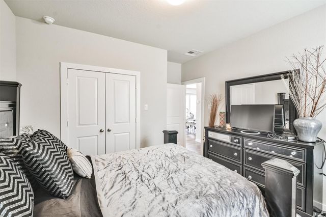 15775 Cairnwell Bend Drive, Humble, TX 77346