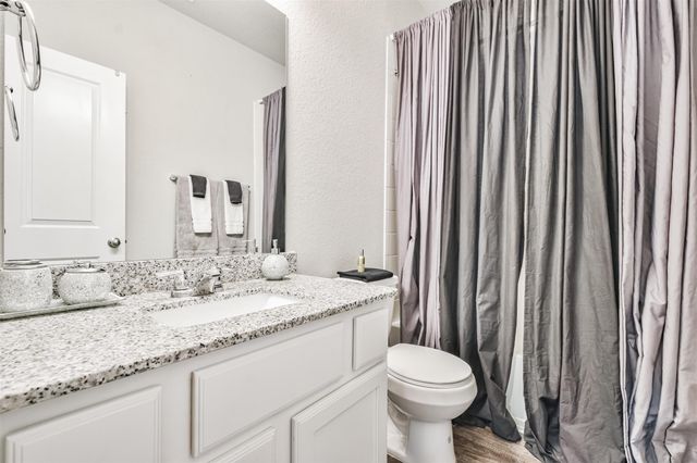 15775 Cairnwell Bend Drive, Humble, TX 77346