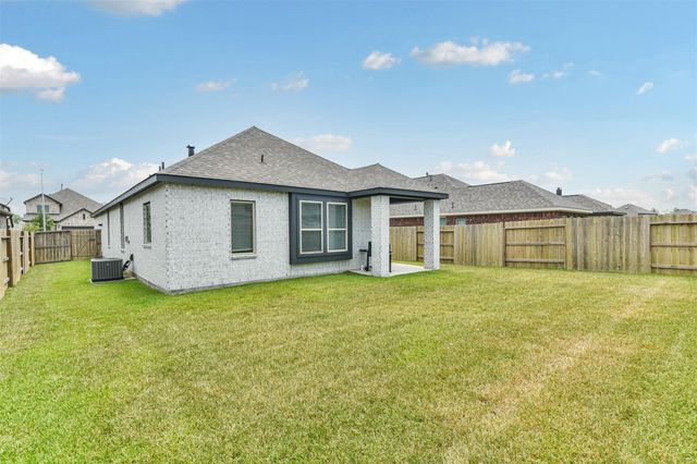 15775 Cairnwell Bend Drive, Humble, TX 77346