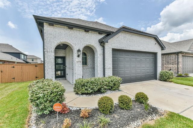 15775 Cairnwell Bend Drive, Humble, TX 77346