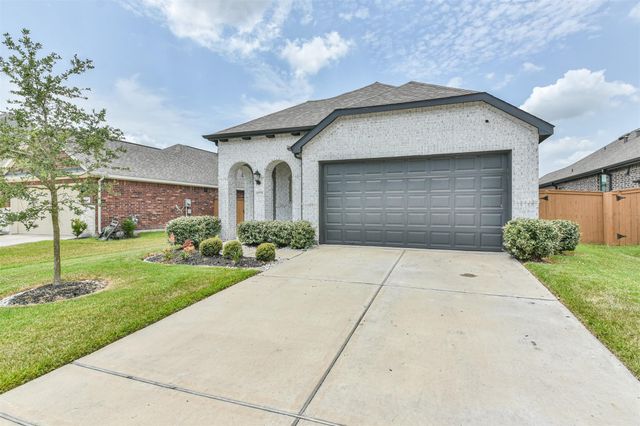 15775 Cairnwell Bend Drive, Humble, TX 77346