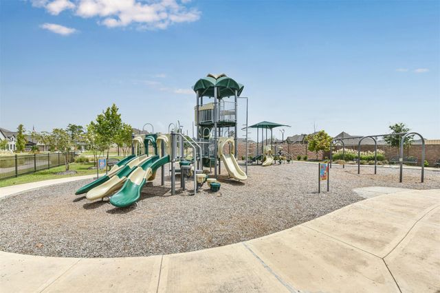 15775 Cairnwell Bend Drive, Humble, TX 77346