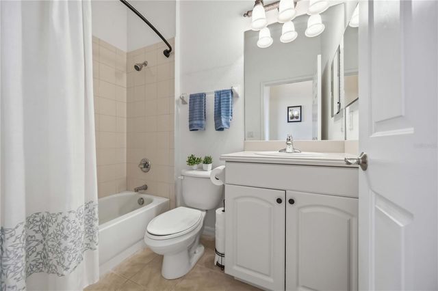 170 CIPRIANI WAY, North Venice, FL 34275