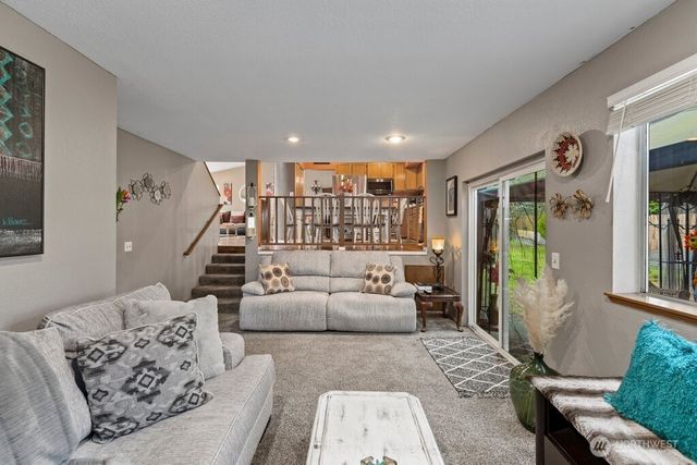 36114 23rd Place S, Federal Way, WA 98003