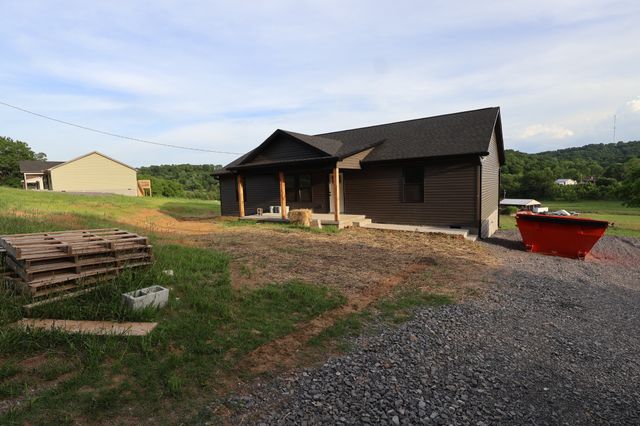 23 Wilkerson Hollow Ln, Brush Creek, TN 38547