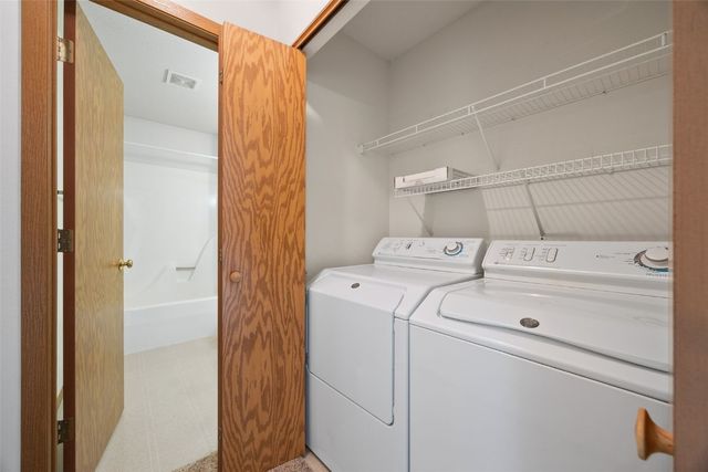 1370 44th Street E, Marion, IA 52302