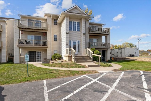 1370 44th Street E, Marion, IA 52302