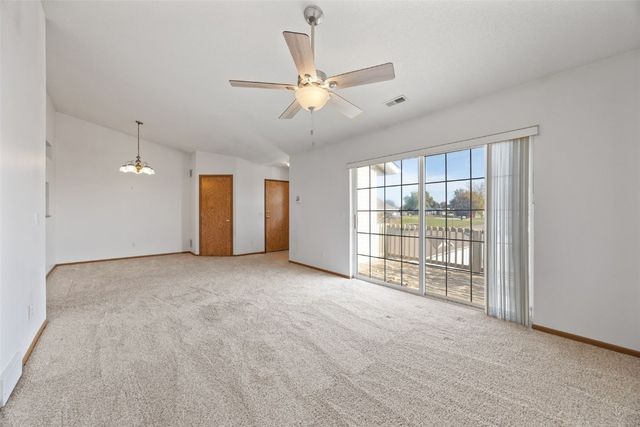 1370 44th Street E, Marion, IA 52302