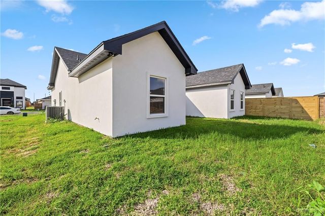 2709 E Pecos Road, Edinburg, TX 78542