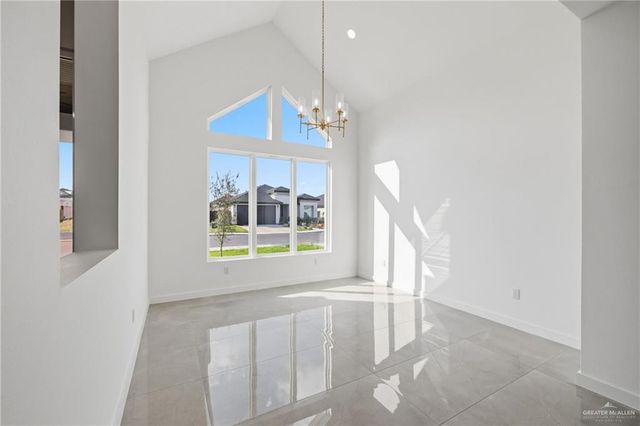 2709 E Pecos Road, Edinburg, TX 78542