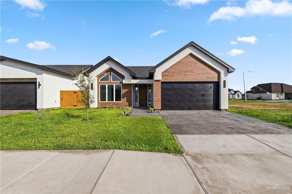 2709 E Pecos Road, Edinburg, TX 78542