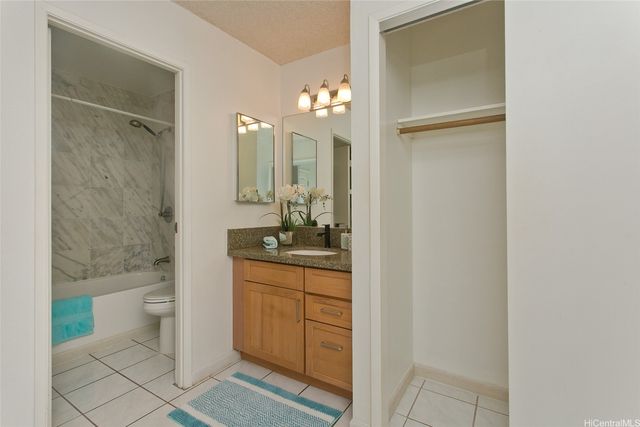 1255 Nuuanu Avenue E1006, Honolulu, HI 96817