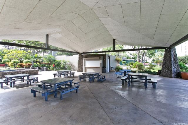 1255 Nuuanu Avenue E1006, Honolulu, HI 96817