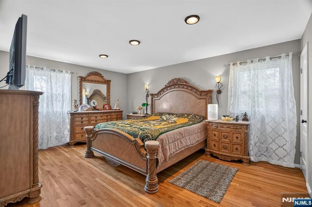 31-07 Garfield Place, Fair Lawn, NJ 07410