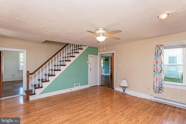 14 MAIN ST, Frankford, DE 19945