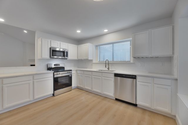 6312 Woodstream Trail, Fort Worth, TX 76133