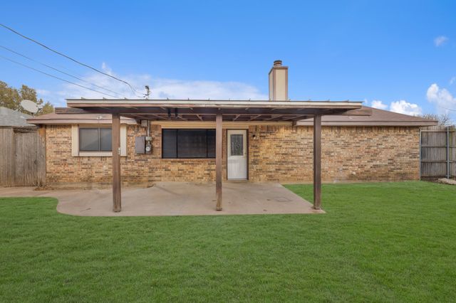 6312 Woodstream Trail, Fort Worth, TX 76133