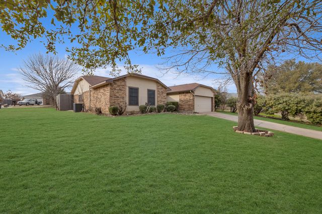 6312 Woodstream Trail, Fort Worth, TX 76133